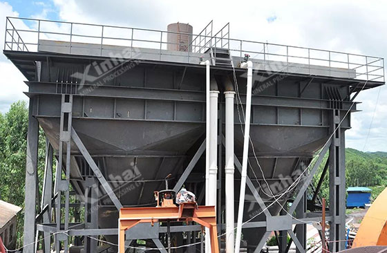 Tilted plate thickener 